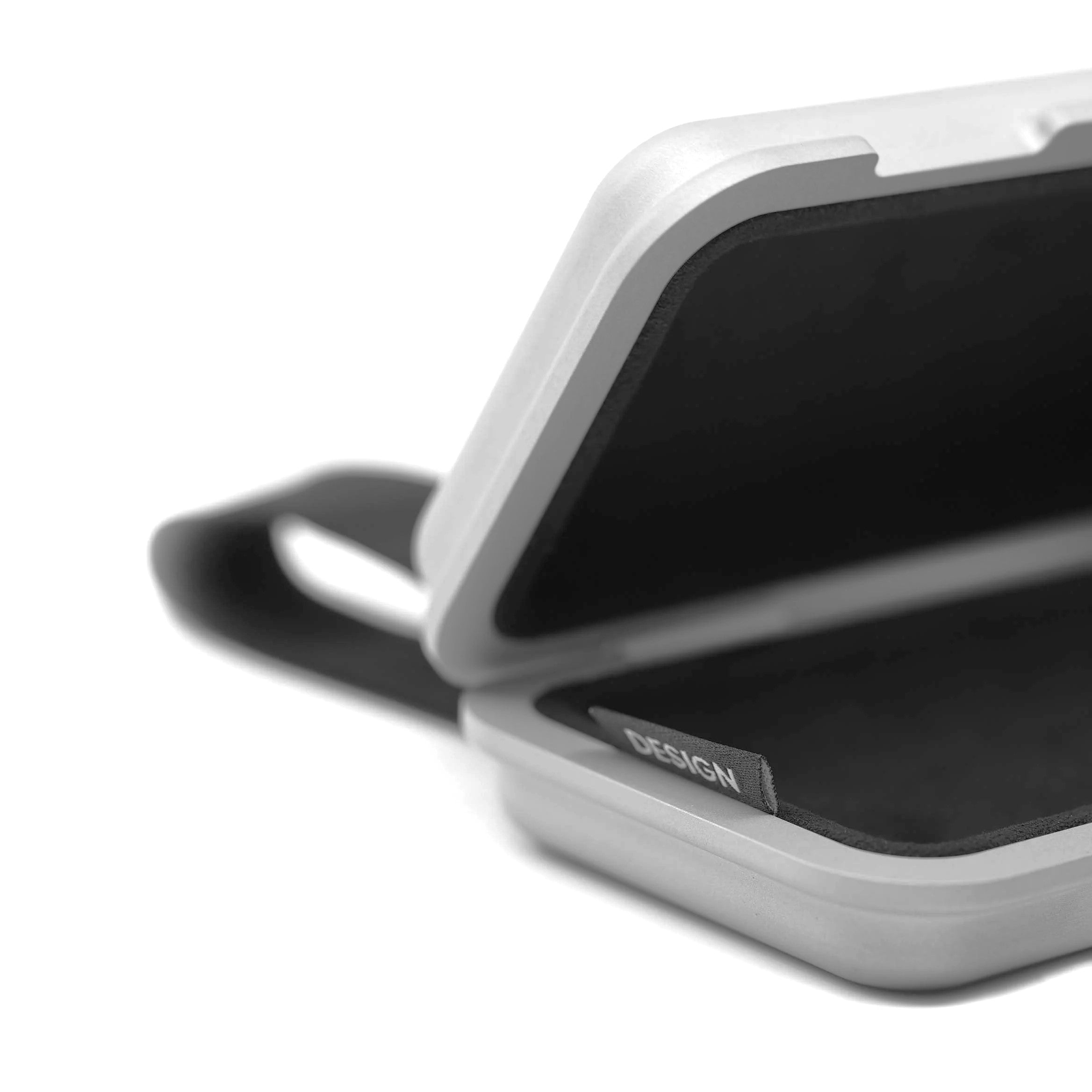 The Eyewear Case